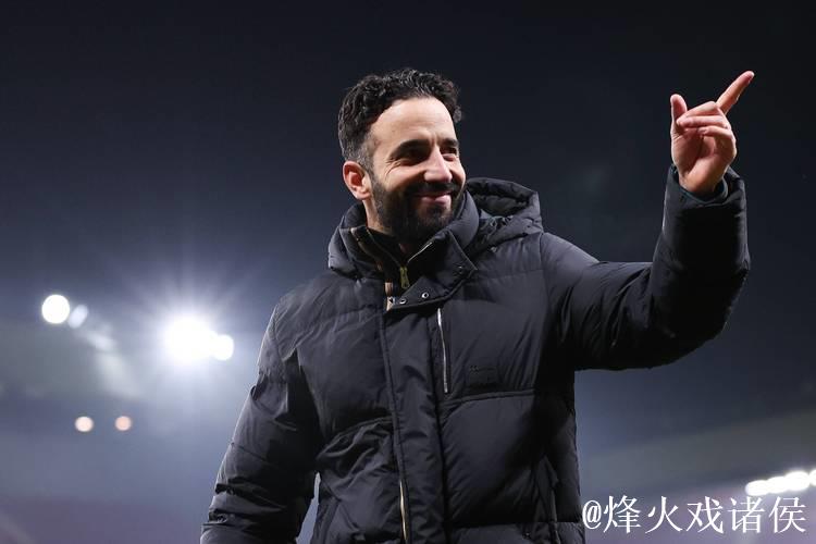 曼联新星难获阿莫林认可！直指青训过誉，曾给机会却未抓住